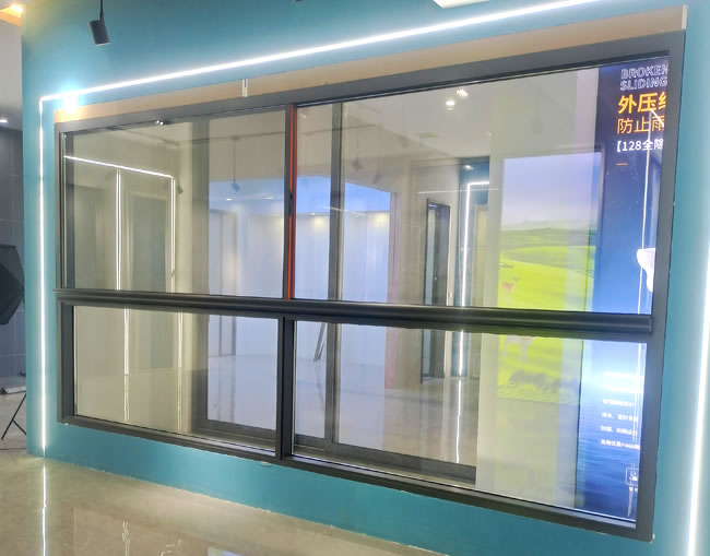 斷橋鋁系統(tǒng)窗